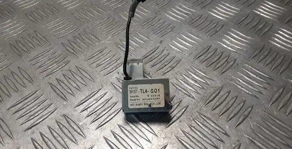 Honda Accord Aerial antenna filter 39157TL4G01 39157TL4