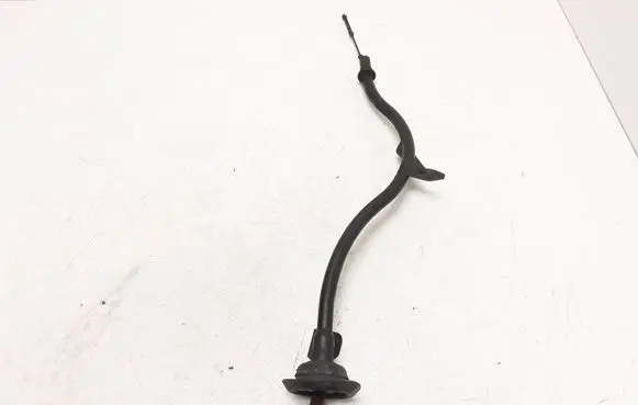 Volkswagen PASSAT B6 Oil level dip stick 03l103634