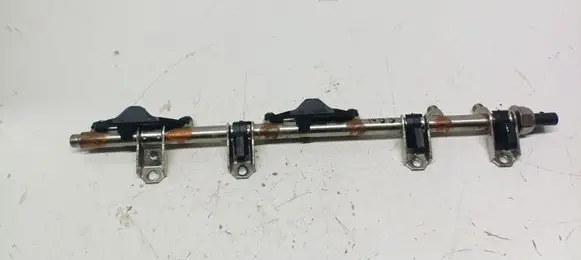 BMW 5 E60 E61 Fuel main line pipe 7535897