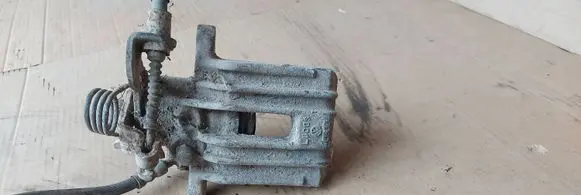 Audi A4 S4 B7 8E 8H Front brake pad spring 1234