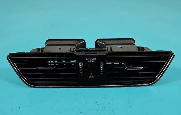 Skoda Octavia Mk3 (5E) Dash center air vent grill 5E0820951 IMPRK1582672