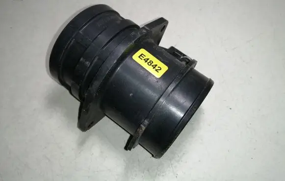 Audi A6 S6 C6 4F Mass air flow meter 06D906461 06F906461A
