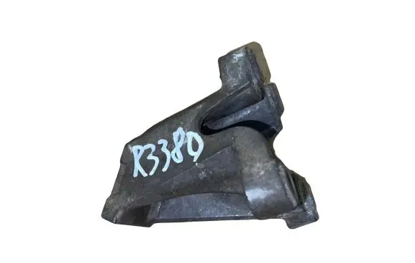 Audi A6 S6 C6 4F Engine mounting bracket 4F0199307AA