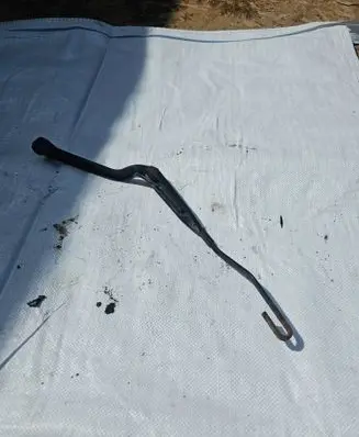 Volvo S70 V70 V70 XC Front wiper blade arm 9178855