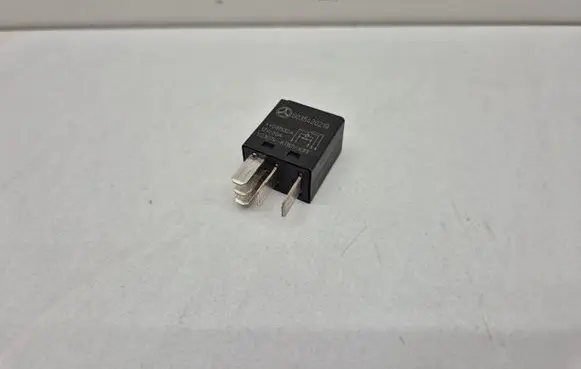 Mercedes-Benz Sprinter W906 Other relay 0035420219