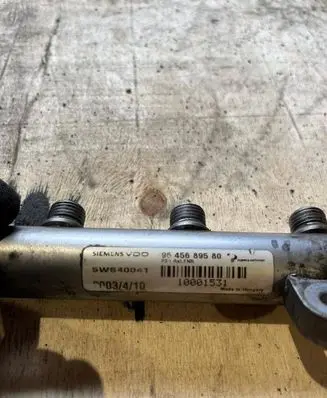 Ford Focus C-MAX Fuel main line pipe 9645689580 10001531 5WS40041