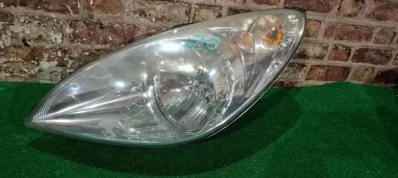 Hyundai i20 (PB PBT) Headlight/headlamp