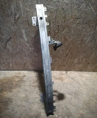 Renault Megane III Front bumper cross member