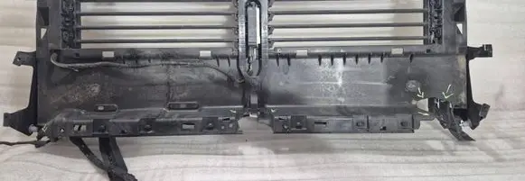 Ford Focus Electric engine pre-heating system (optional) 