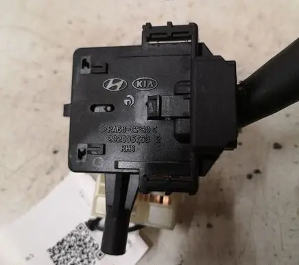 Hyundai Santa Fe Indicator stalk 202005763