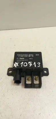 Mercedes-Benz E W211 Hazard warning light relay A0025423819 0025423819