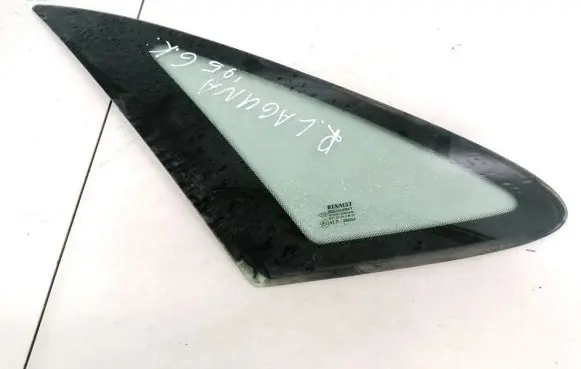 Renault Laguna I Rear side window