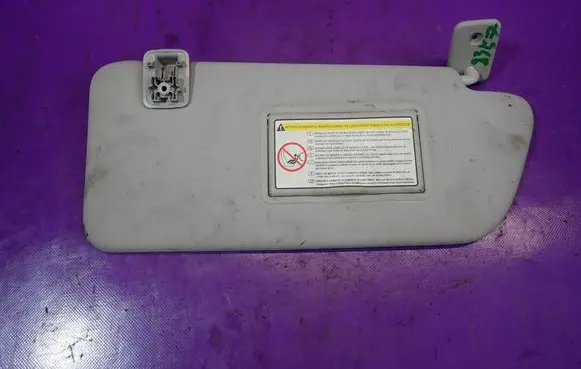 Peugeot 308 Sun visor