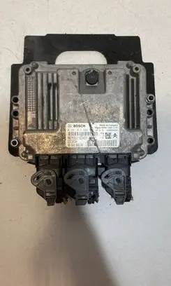 Citroen C4 I Picasso Engine control unit/module 9666986680 9653958980 0281013334