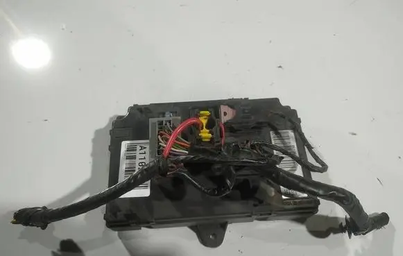 Peugeot 207 Fuse box set 9656147980