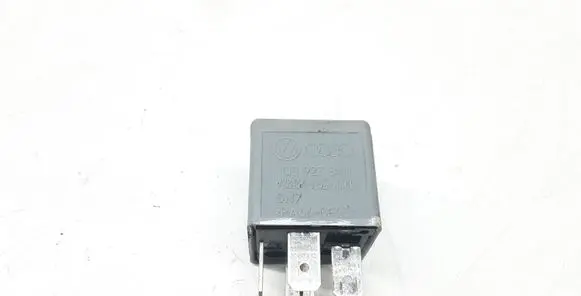 Audi Q7 4L Other relay 1J0927841