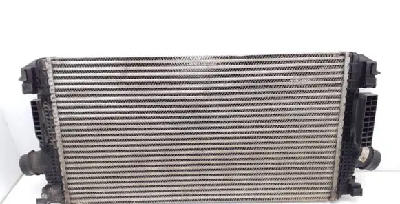 Opel Zafira C Intercooler radiator 13267647