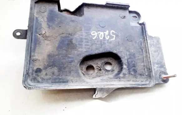 Mazda Premacy Battery box tray cover/lid B26E5604X