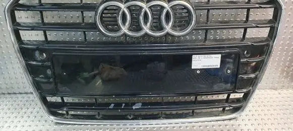 Audi A5 8T 8F Front grill 8T0853651G