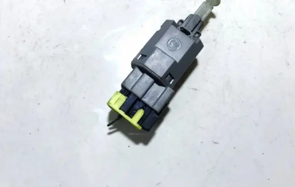 Mazda 626 Brake pedal sensor switch ga2c6649y