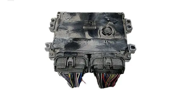 Suzuki Grand Vitara II Engine control unit/module 33921-65J0