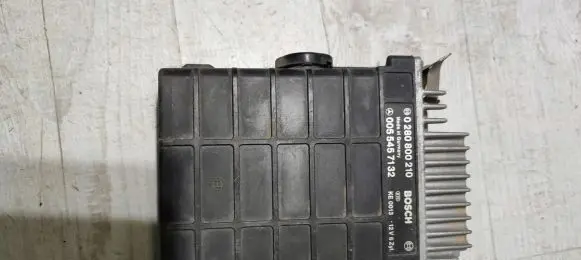 Mercedes-Benz E W124 Other control units/modules 0280800210