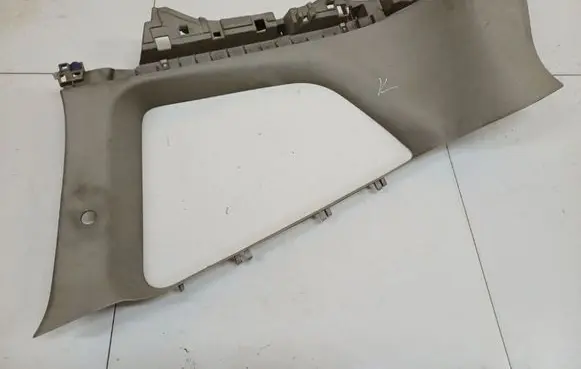 Renault Scenic III - Grand scenic III (D) pillar trim (bottom) 769350021R