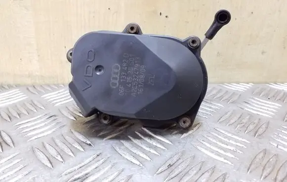 Audi TT TTS Mk2 Intake manifold valve actuator/motor 06F133482D A2C53247913