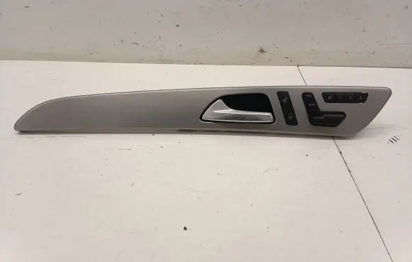 Mercedes-Benz ML W166 Front door seat control surround trim A1669058900