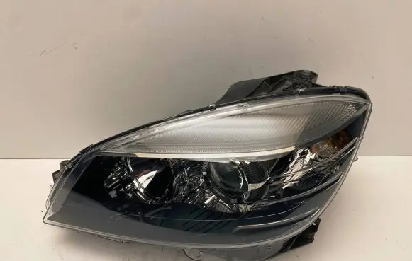 Mercedes-Benz CLC CL203 Headlight/headlamp A2038205759 A2048200161