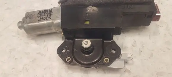 Lexus IS 200-300 Sunroof motor/actuator 1620006840 47172310050