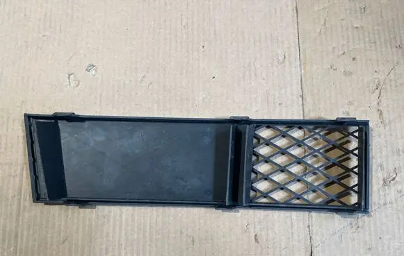 BMW 7 F01 F02 F03 F04 Front bumper lower grill 7186505 72758411