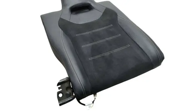 Mercedes-Benz CLA C118 X118 Rear seat 