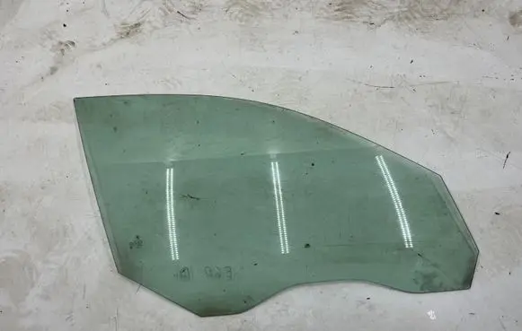 BMW 5 E60 E61 Front door window glass four-door 43R00050