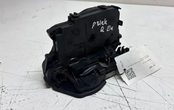 BMW 3 E90 E91 Front door lock 7059974