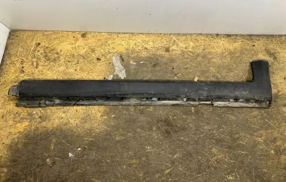 Volvo XC70 Sill 30763663
