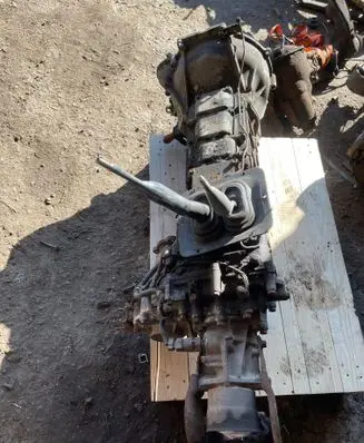 Mitsubishi Pajero Sport I Manual 5 speed gearbox