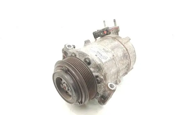 Land Rover Discovery 4 - LR4 Air conditioning (A/C) compressor (pump) CPLA-19D629-BF