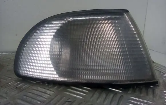 Opel Zafira A Front indicator light 6R01490