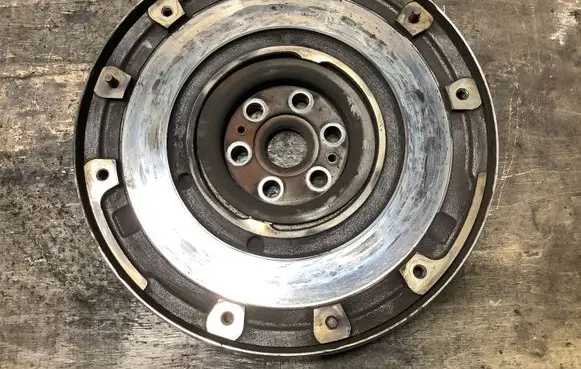 Ford Focus C-MAX Dual mass flywheel 3M516477EB A007000E00