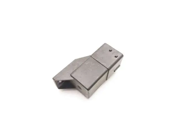 Ford Mondeo MK V Glow plug pre-heat relay 9803299780 51299058A