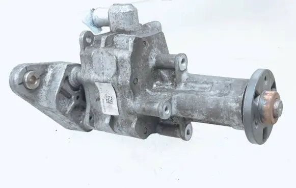 BMW 5 GT F07 Power steering pump 6796491 LH2115343 679649103
