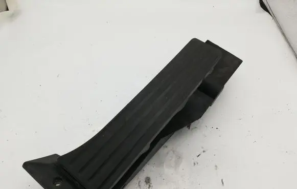 BMW 5 E60 E61 Accelerator throttle pedal 3542676693002 25916010