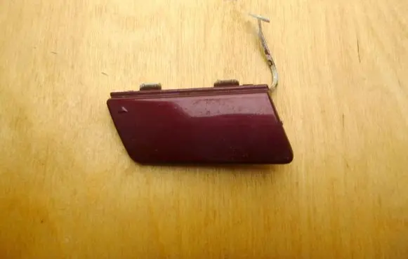 Mercedes-Benz A W169 Front tow hook cap/cover A1698850381