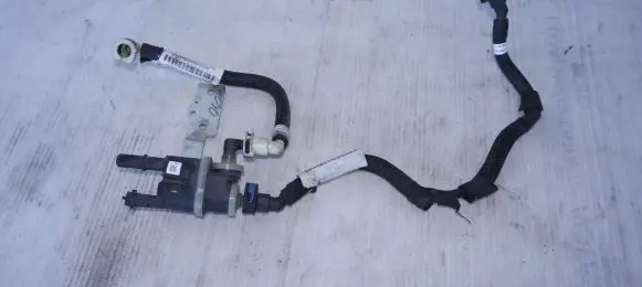 Maserati Levante Turbo solenoid valve 06700331290