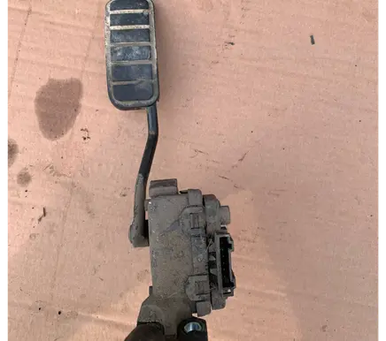 Renault Master II Accelerator throttle pedal 7700314525