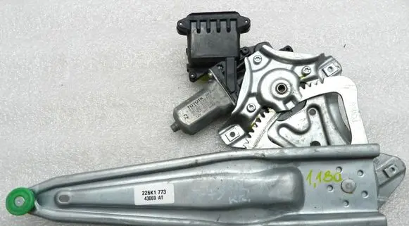 Toyota Avensis T270 Rear window lifting mechanism without motor 8570102010