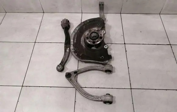 Mercedes-Benz S W222 Front wheel hub spindle knuckle A2223321901