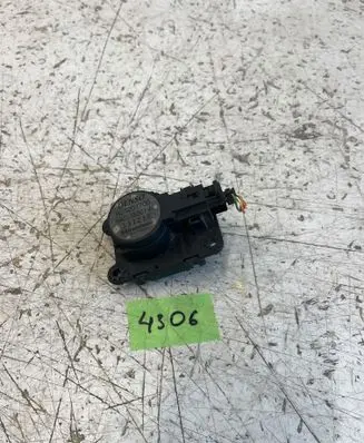 Renault Master III Air flap motor/actuator A21201700 131213 HAD36001A