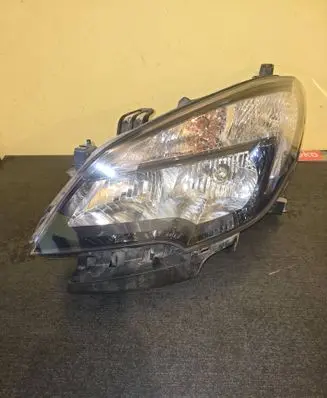Opel Mokka Headlight/headlamp 42435929 01162016